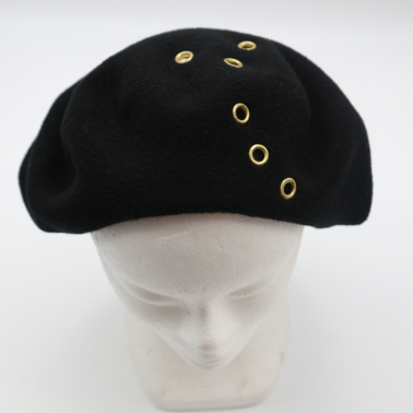 The Beret with rivet
